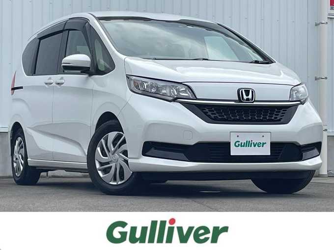 新着情報“フリード＋G”2023年式プラチナホワイトパール入荷しました！
