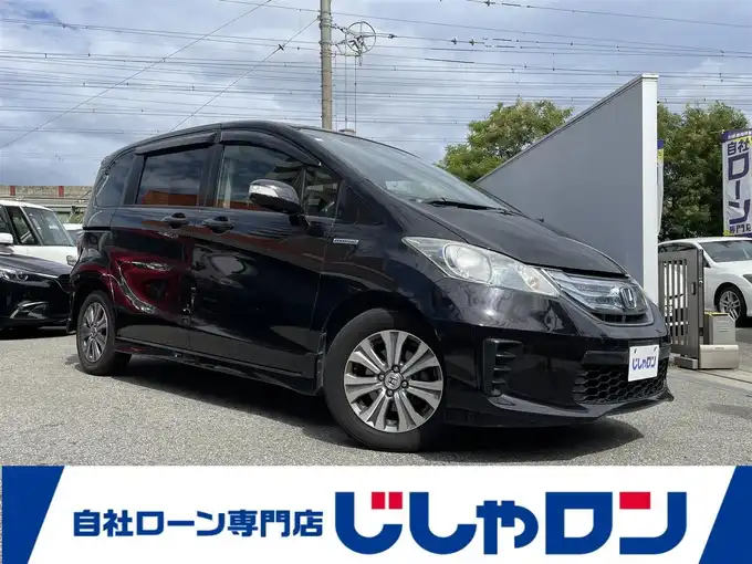 新着情報“フリードスパイクハイブリッドハイブリッド・ジャストセレクション”2012年式プレミアムブラキッシュパール入荷しました！