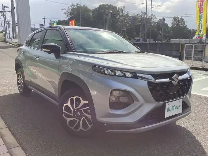 新着情報“フロンクスベースグレード”2025年式シルバーⅡ入荷しました！