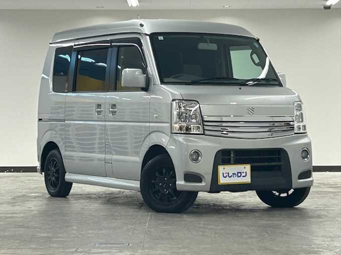 新着情報“エブリイワゴンPZターボスペシャル”2011年式シルキーシルバーメタリック入荷しました！