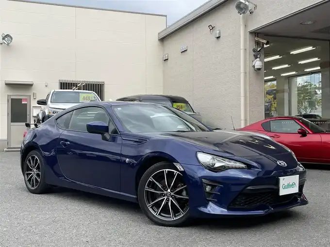 新着情報“８６GTリミテッド”2020年式アズライトブルー入荷しました！