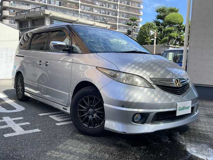 新着情報“エリシオンVX”2004年式サテンシルバーメタリック入荷しました！