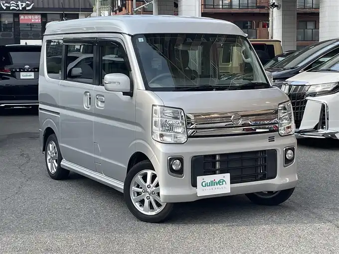 新着情報“ＮＶ１００クリッパーリオG ハイルーフ”2020年式シルキーシルバーメタリック入荷しました！