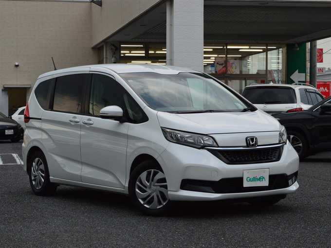 新着情報“フリードG・ホンダセンシング”2021年式プラチナホワイトパール入荷しました！