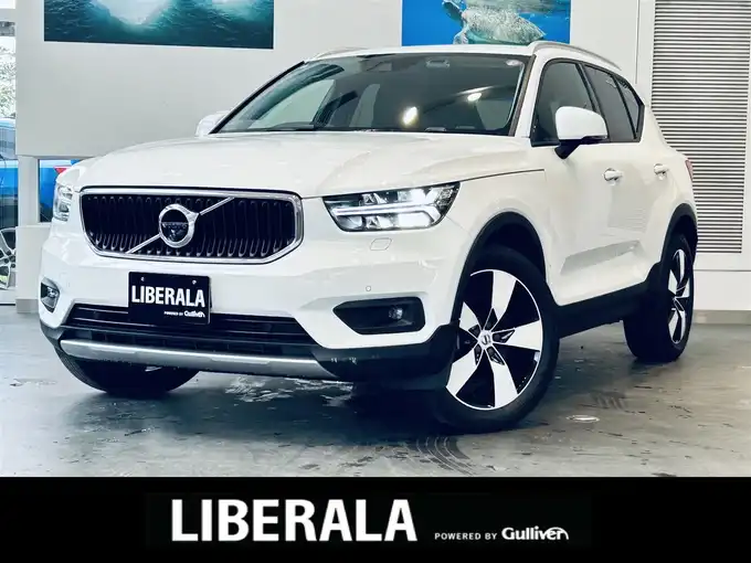 新着情報“ＸＣ４０T4 モメンタム”2020年式白入荷しました！