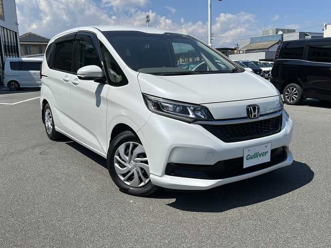 新着情報“フリード＋G・ホンダセンシング”2020年式プラチナホワイトパール入荷しました！
