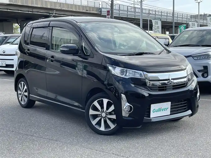 新着情報“ｅＫカスタムT”2015年式黒入荷しました！