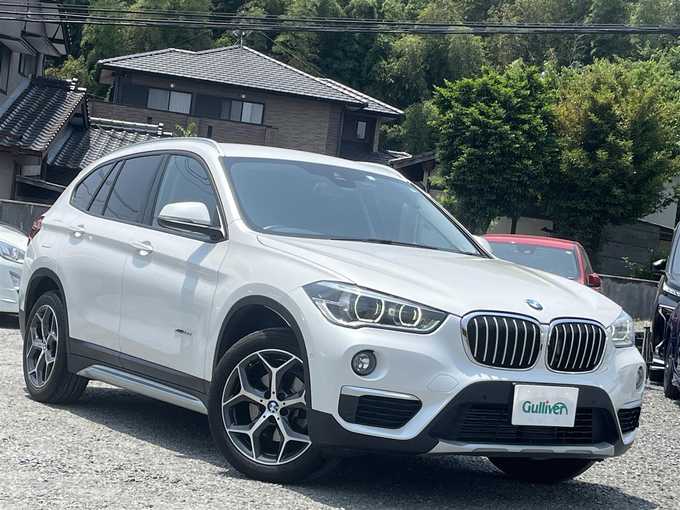 新着情報“Ｘ１xDrive 18d”2018年式ミネラルホワイト入荷しました！