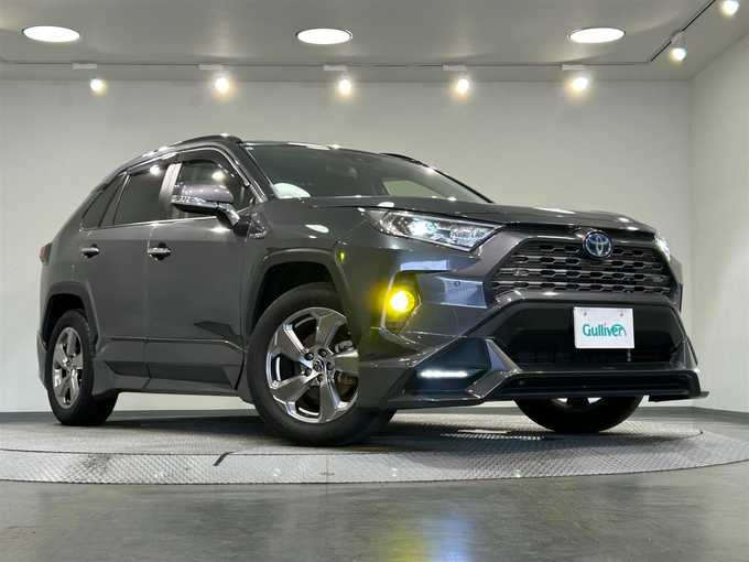 新着情報“ＲＡＶ４ハイブリッドG”2019年式グレーメタリック入荷しました！