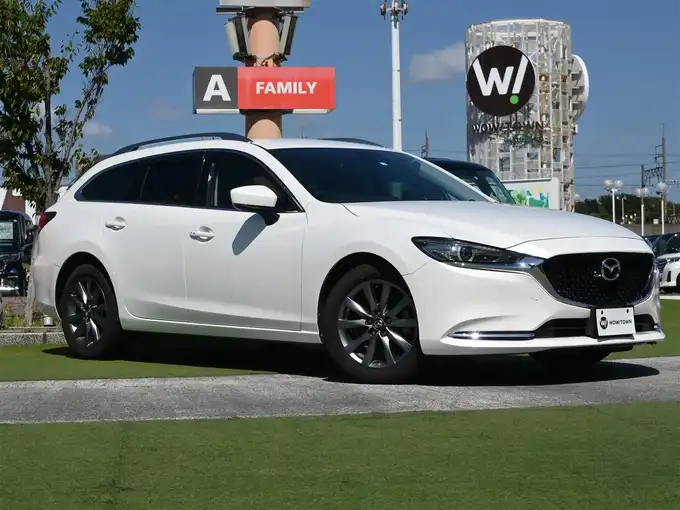 新着情報“ＭＡＺＤＡ６ワゴン20S”2020年式スノーフレイクホワイトパールマイカ入荷しました！