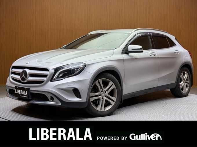 新着情報“ＧＬＡクラスGLA250 4マチック”2014年式ポーラシルバー入荷しました！
