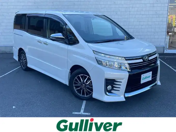 新着情報“ヴォクシーZS 煌”2015年式ホワイトパールクリスタルシャイン入荷しました！