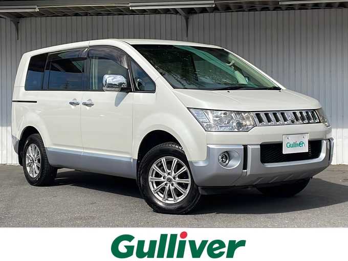 新着情報“デリカＤ：５G パワーパッケージ”2009年式ウォームホワイトP/クールシルバー入荷しました！