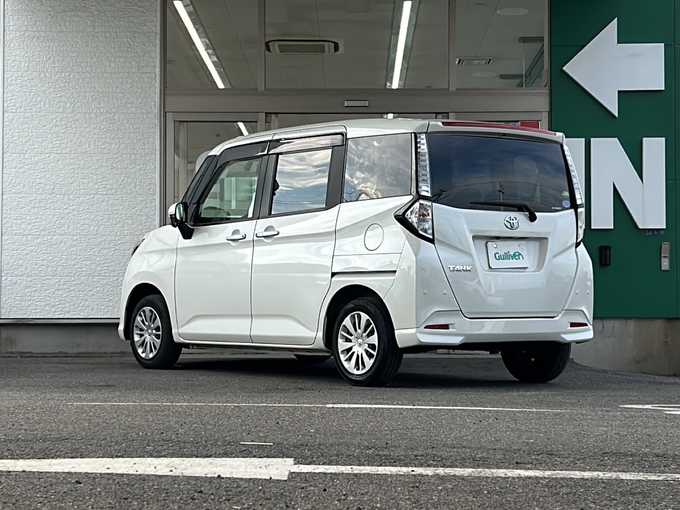 車両画像03