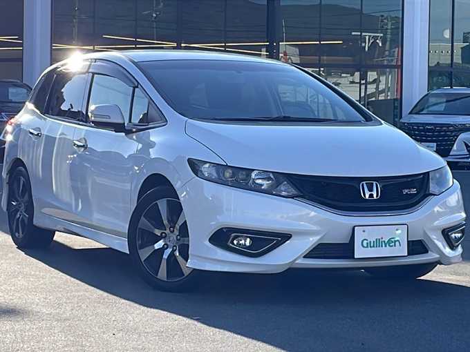 新着情報“ジェイドRS”2015年式ホワイトオーキッドパール入荷しました！