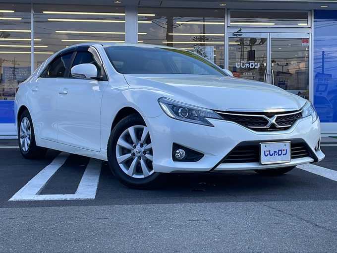 新着情報“マークＸ250G Fパッケージ”2015年式ホワイトパールクリスタルシャイン入荷しました！