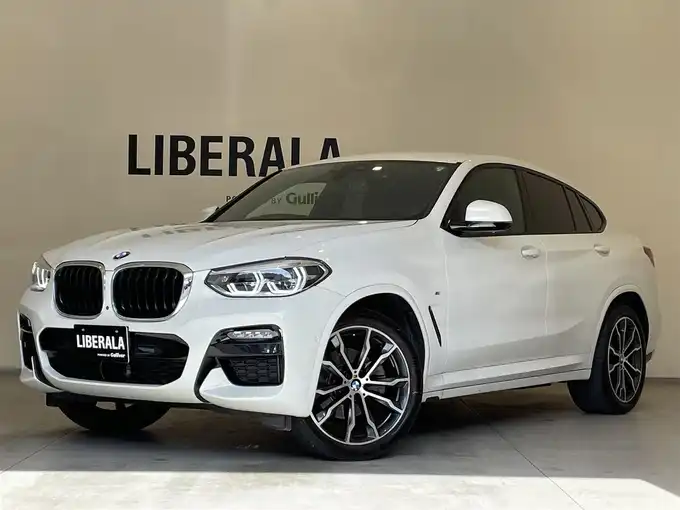 新着情報“Ｘ４xDrive 20d Mスポーツ”2021年式アルピンホワイトⅢ入荷しました！
