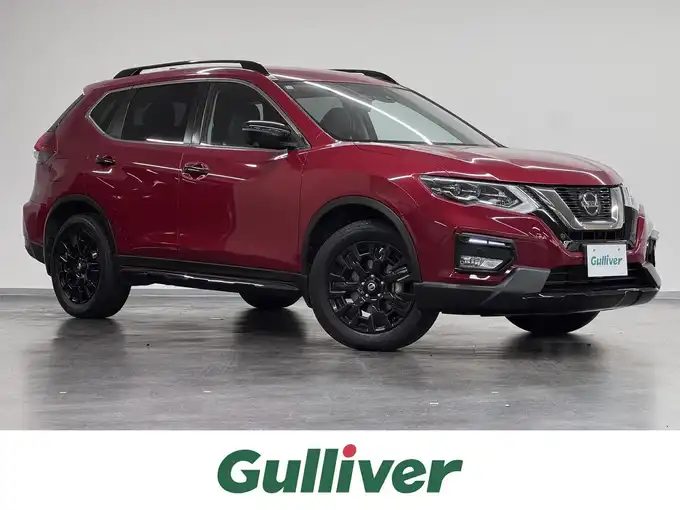 新着情報“エクストレイル20Xi Vセレクション エクストリーマーX”2021年式ガーネットレッド入荷しました！