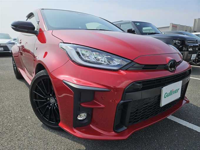 新着情報“ＧＲヤリスRS”2021年式エモーショナルレッドⅡ入荷しました！