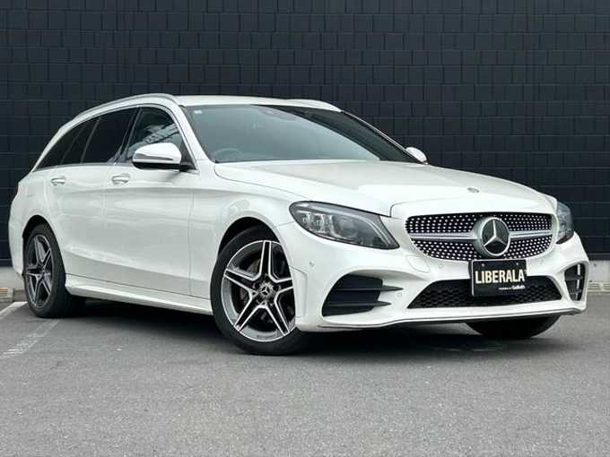 新着情報“ＣクラスステーションワゴンC220d ステーションワゴン ローレウスエディション”2018年式ダイヤモンドホワイト入荷しました！