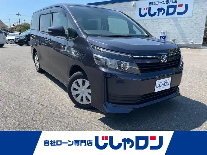 新着情報“ヴォクシーX”2015年式ダークバイオレットマイカメタリック入荷しました！
