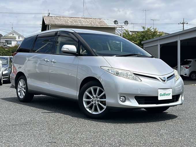 新着情報“エスティマG”2014年式シルバーM入荷しました！