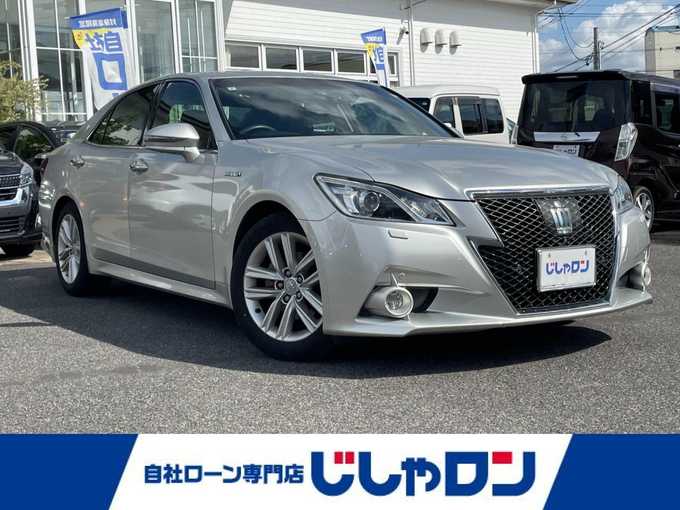 新着情報“クラウンハイブリッドアスリートG”2013年式プレシャスシルバー入荷しました！
