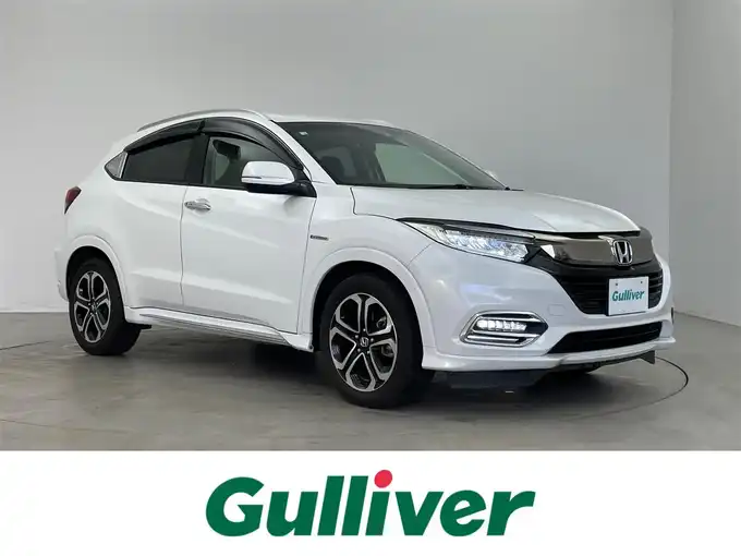 新着情報“ヴェゼルハイブリッドZ・ホンダセンシング”2018年式パール入荷しました！