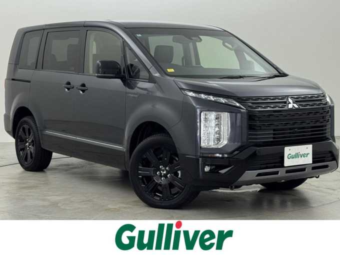 新着情報“デリカＤ：５シャモニー（電動サイドステップ非装着車）”2024年式グラファイトグレーメタリック/ブラックマイカ入荷しました！