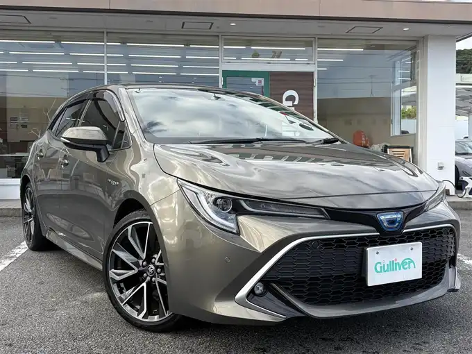 新着情報“カローラスポーツハイブリッドG Z”2019年式オキサイドブロンズM入荷しました！