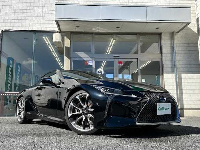 新着情報“ＬＣLC500h Lパッケージ”2017年式ブラック入荷しました！