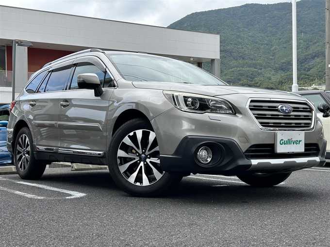 新着情報“レガシィアウトバックリミテッド”2015年式タングステンM入荷しました！