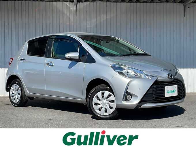 新着情報“ヴィッツF セーフティーエディションⅢ”2020年式シルバーM入荷しました！