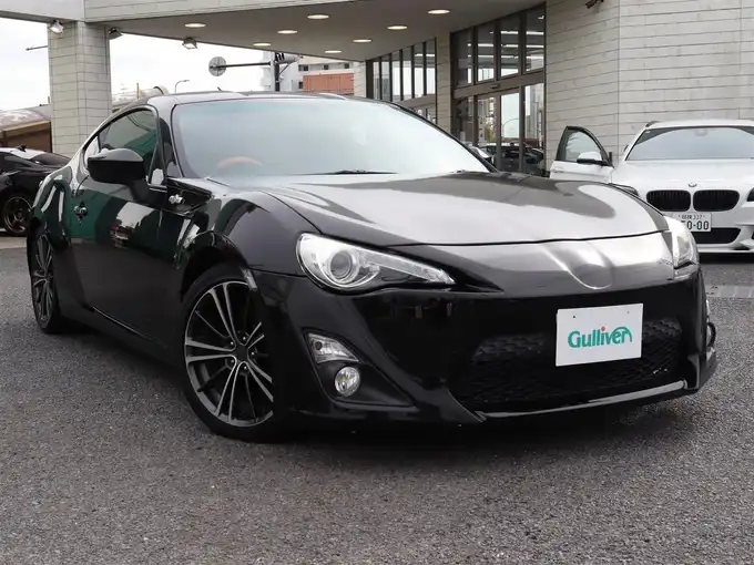 新着情報“８６GT”2013年式黒入荷しました！