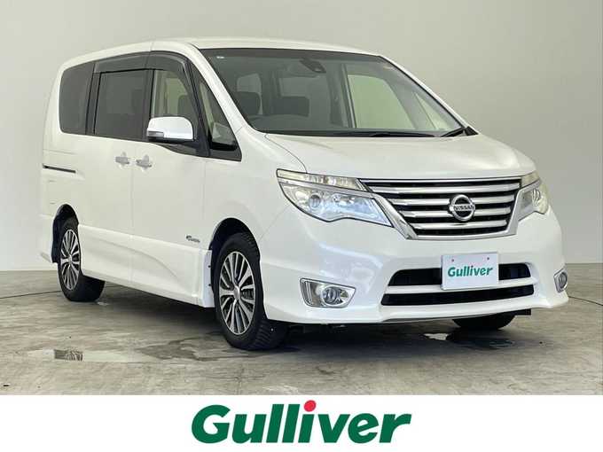 新着情報“セレナハイウェイスター Vセレクション+セーフティ S－ハイブリッド アドバンスドセーフティパッケージ”2015年式ブリリアントホワイトパール入荷しました！