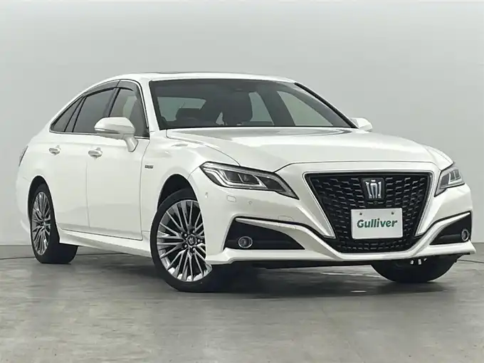 新着情報“クラウンハイブリッドG－エグゼクティブ Four”2019年式ホワイトパールクリスタルシャイン入荷しました！