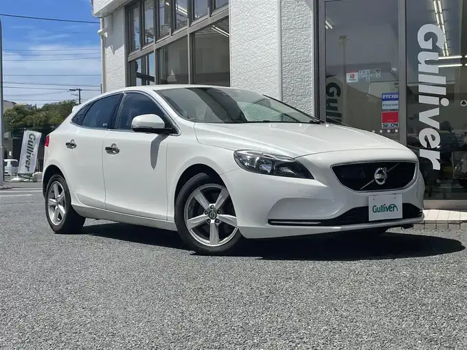 新着情報“Ｖ４０T－4”2014年式パール入荷しました！