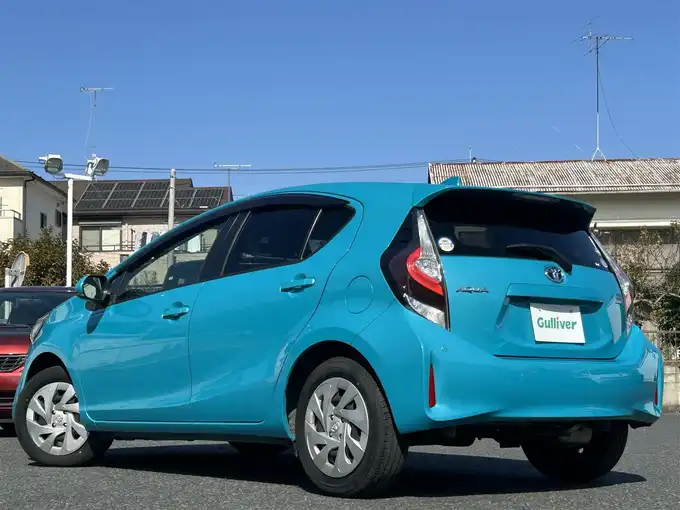 新着情報“アクアG”2020年式クリアエメラルドパールクリスタルシャイン入荷しました！03