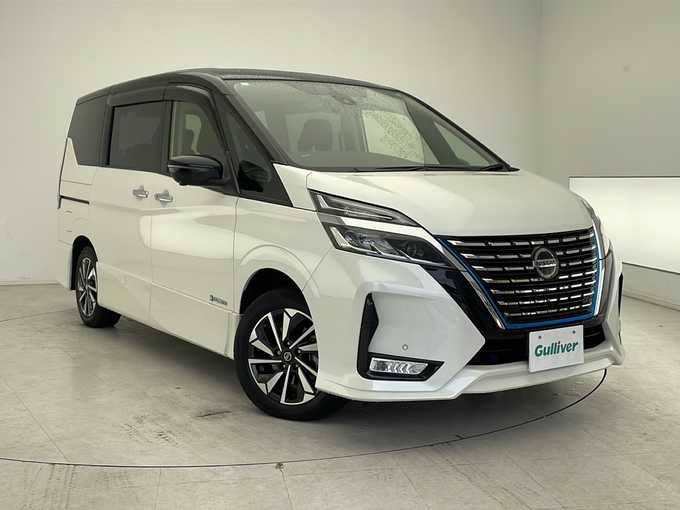 新着情報“セレナe－パワー ハイウェイスターV”2021年式ブリリアントホワイトパール 2トーン入荷しました！