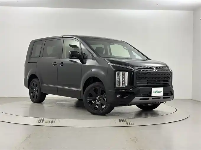 新着情報“デリカＤ：５シャモニー（電動サイドステップ非装着車）”2025年式ブラックダイヤモンド入荷しました！