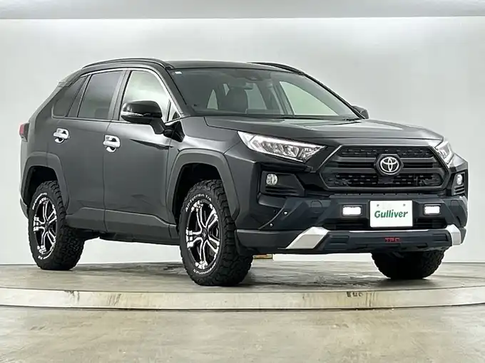 新着情報“ＲＡＶ４アドベンチャー”2020年式アティチュードブラックマイカ入荷しました！