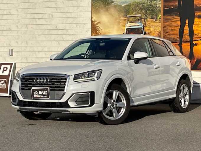 新着情報“Ｑ２1．0TFSIスポーツ”2018年式白入荷しました！