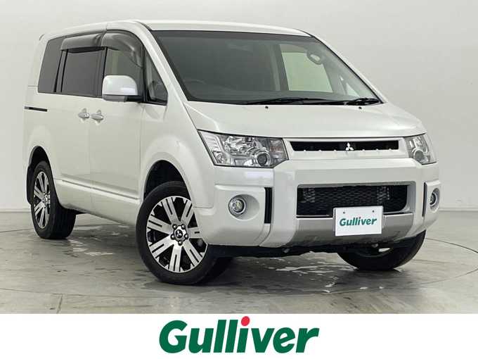 新着情報“デリカＤ：５D パワーパッケージ”2018年式ウォームホワイトパール入荷しました！