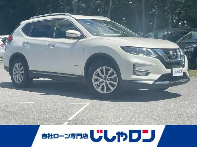 新着情報“エクストレイル20Xi ハイブリッド”2019年式ブリリアントホワイトパール入荷しました！