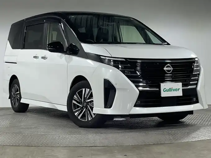 新着情報“セレナe－パワー ハイウェイスターV”2024年式パールⅡ入荷しました！