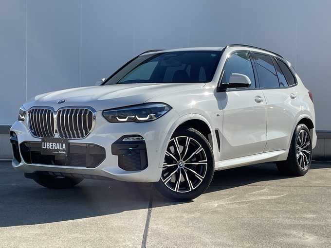 新着情報“Ｘ５xDrive 35d Mスポーツ”2020年式アルピンホワイトⅢ入荷しました！