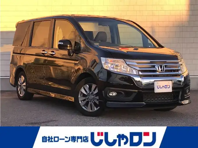 新着情報“ステップワゴンスパーダZ”2013年式プレミアムスパークルブラックパール入荷しました！