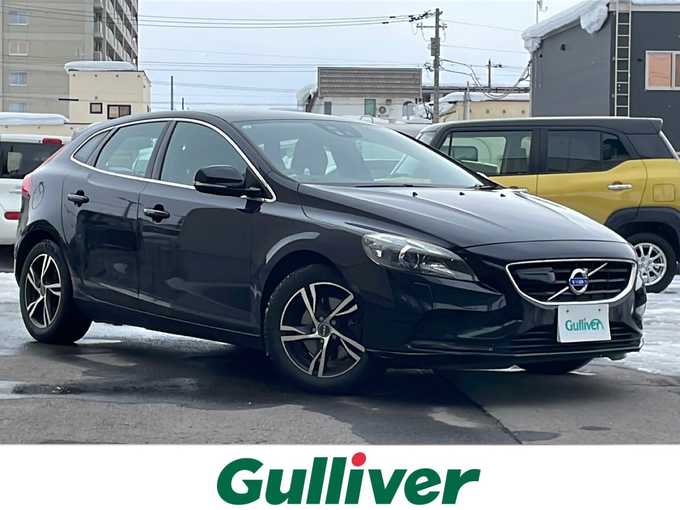 新着情報“Ｖ４０T4”2015年式黒入荷しました！