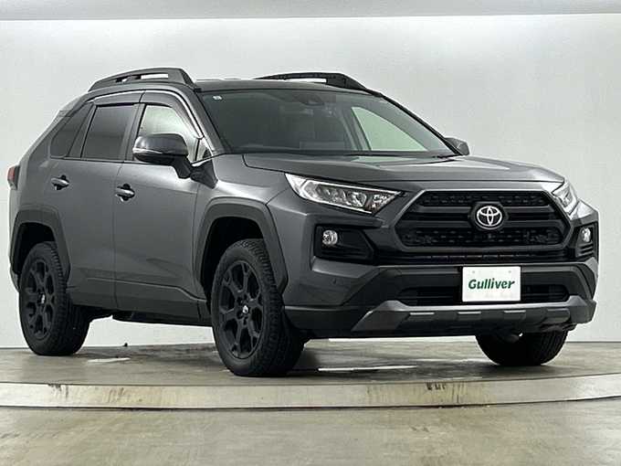新着情報“ＲＡＶ４アドベンチャー オフロードパッケージ”2021年式グレーメタリック入荷しました！