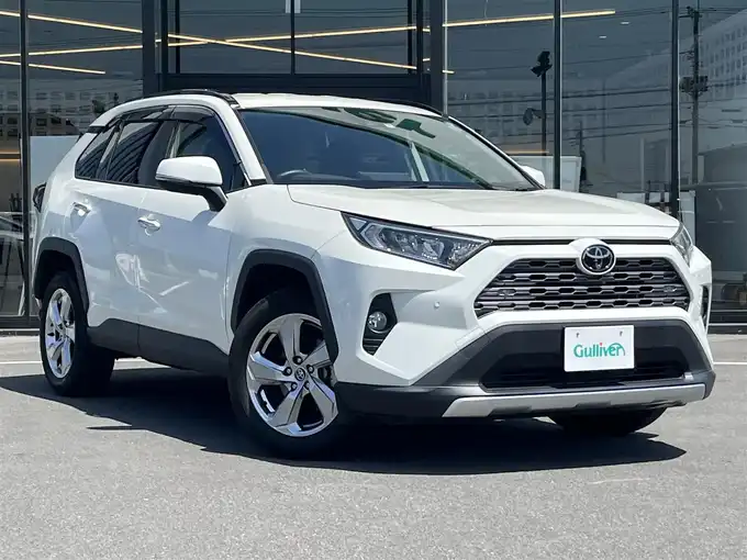 新着情報“ＲＡＶ４G”2019年式ホワイトパールクリスタルシャイン入荷しました！